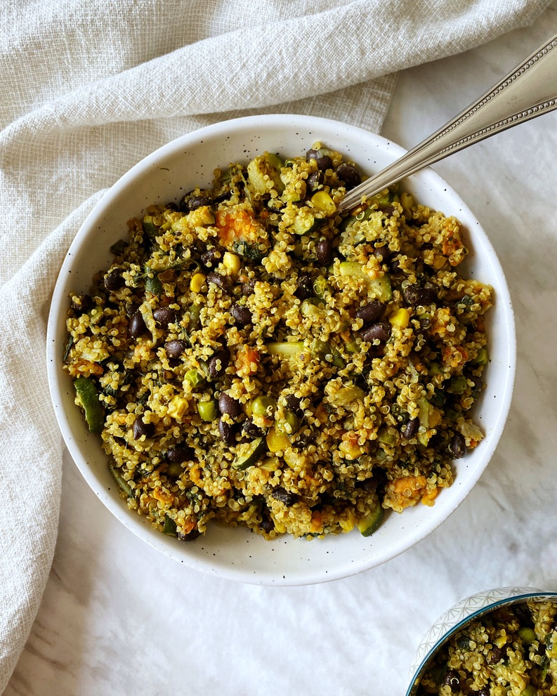 quinoa black bean salad in serving bowl