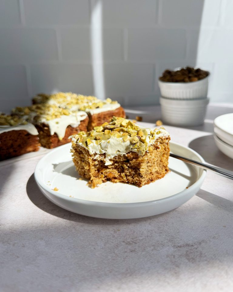 Easy Vegan Pistachio Cake