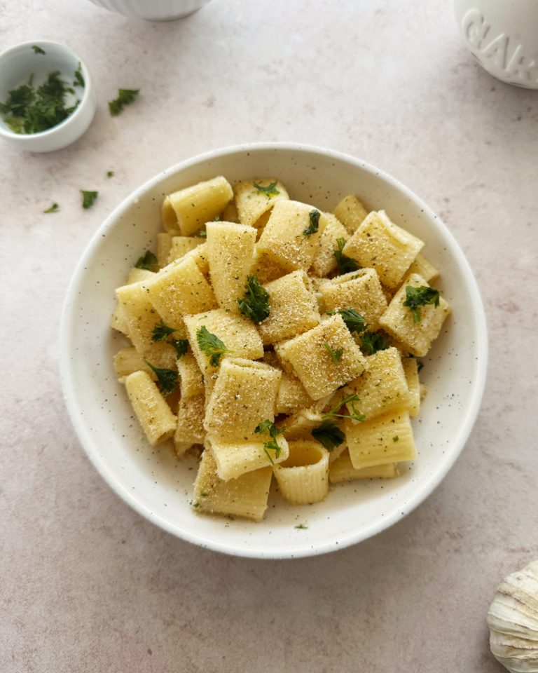 Vegan Garlic Bread Pasta